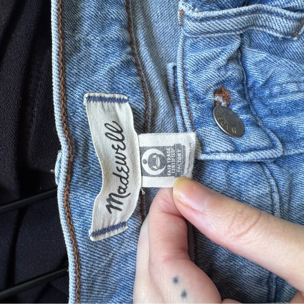 Madewell Classic Blue Denim Jeans - Picture 4 of 4
